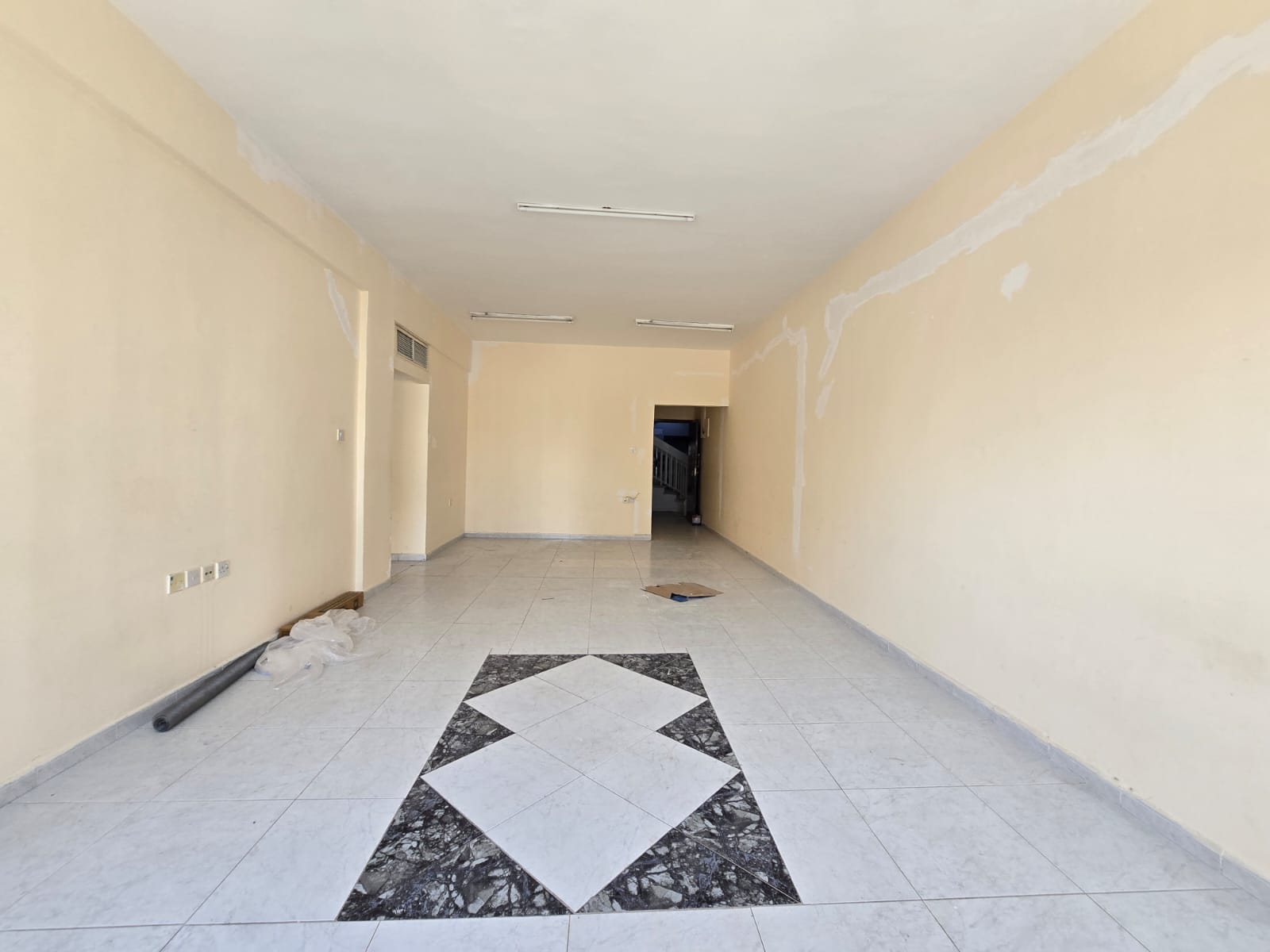 3 Bedroom Apartment for Annual Rent – Al Rashidiya, Ajman