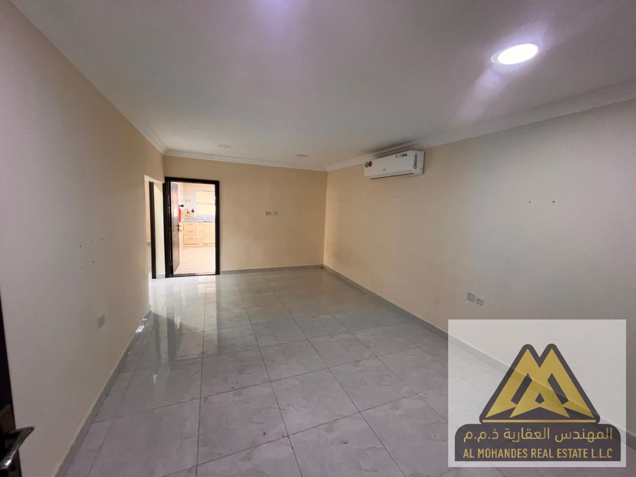 Spacious and large areas, prime location close to all services