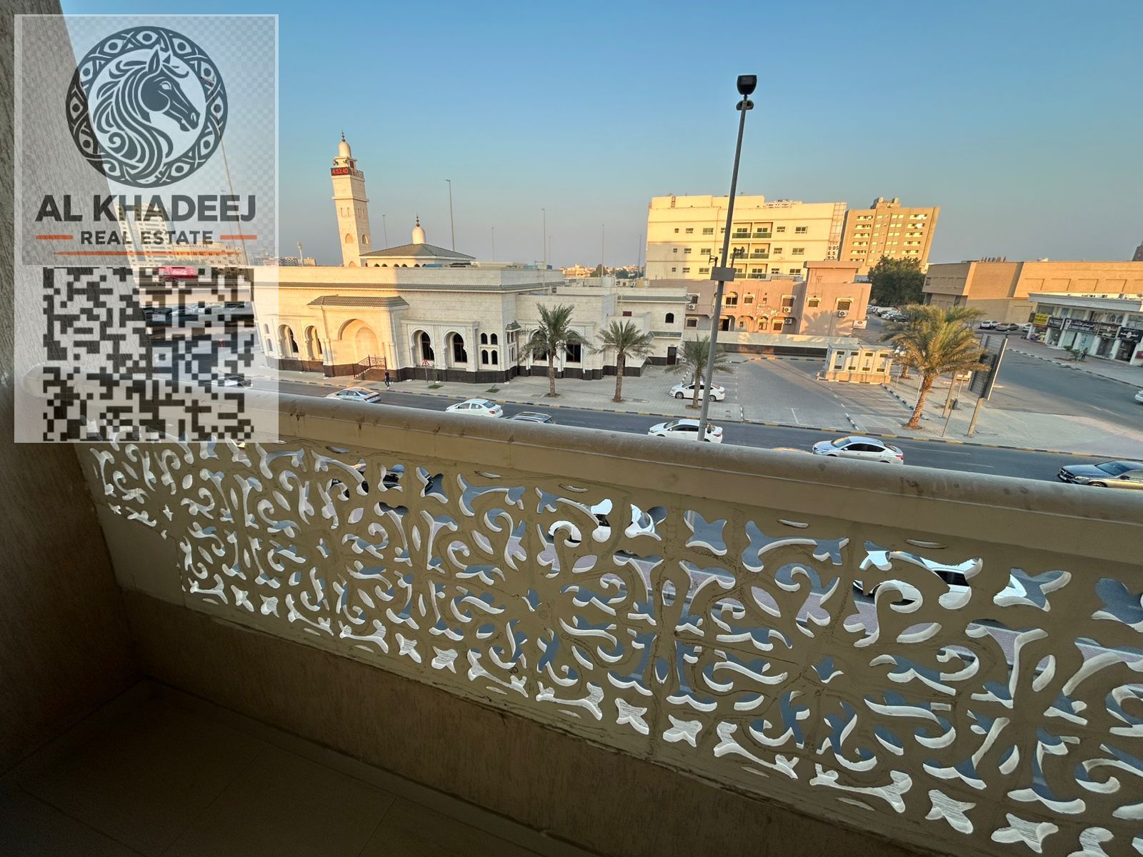 Studio apartment for annual rent, unfurnished, in Rawda 2, Sheikh Ammar Street. Spacious, with a balcony offering an open view. Prime location.