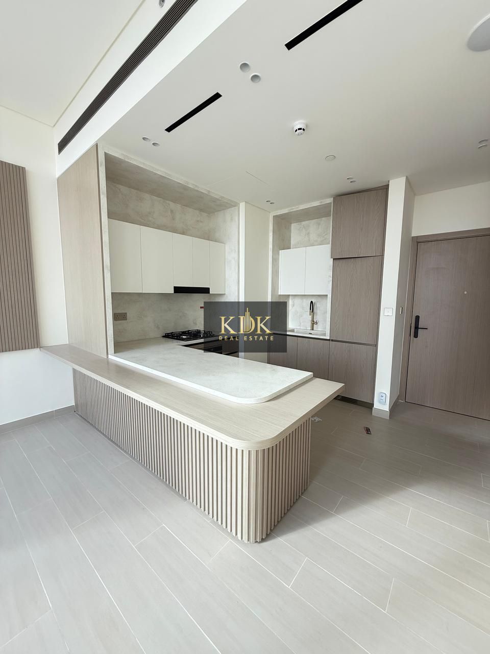 1Br+Private Pool | Brand New | Pay In 12 Cheques