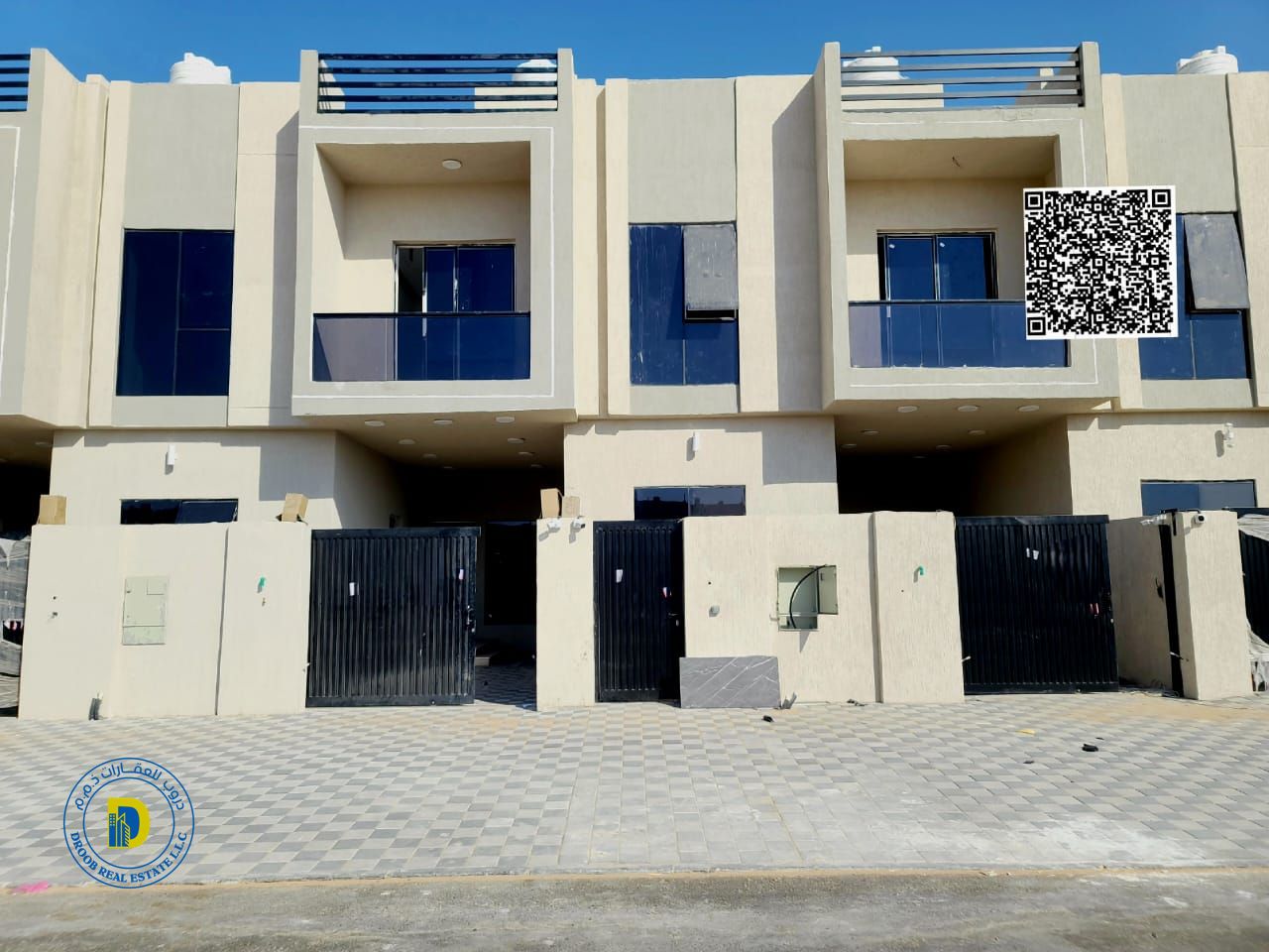 For sale: Unmissable opportunity! 3-bedroom townhouse with a roof , registration fees included, in Al Helio 2, Bank financing. Freehold .