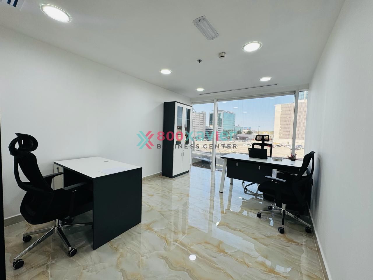 FULLY FURNISHED OFFFICES || NO COMMISSION || GLASS PARTITIONS || CLOSE TO METRO