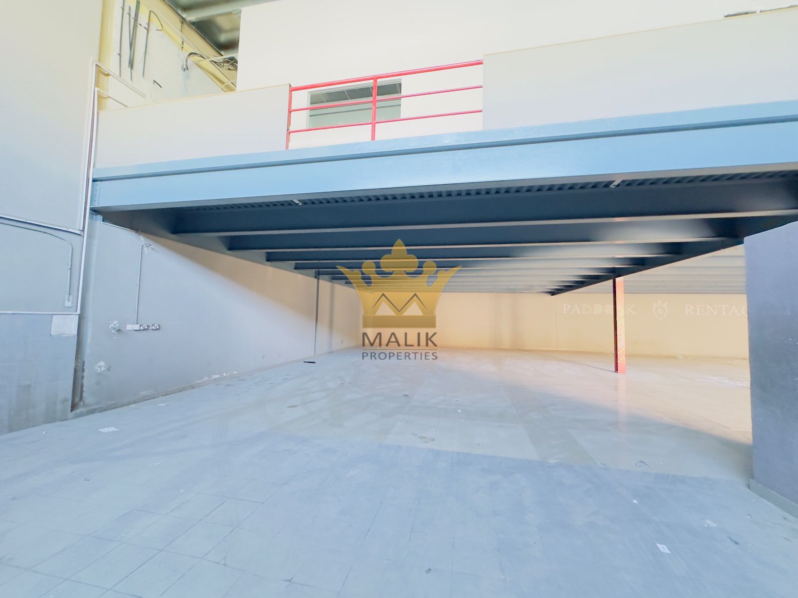 Warehouse with Mezzanine for Rent