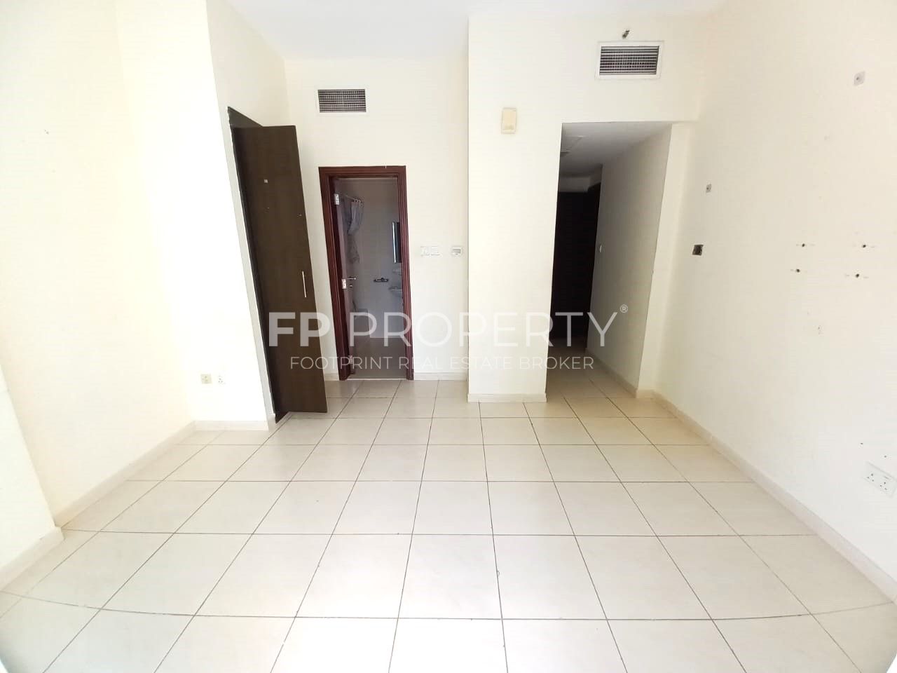 Affordable Studio | Bright | Peaceful |Vacant Soon