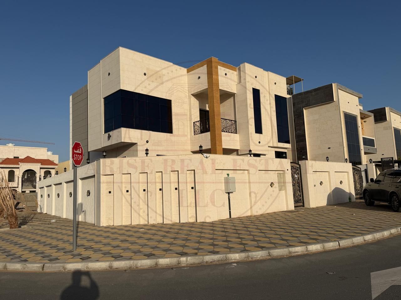 Brand New Corner Villa – 5 Bedrooms with Hall, Majlis & Maid’s Room | Only AED 120,000