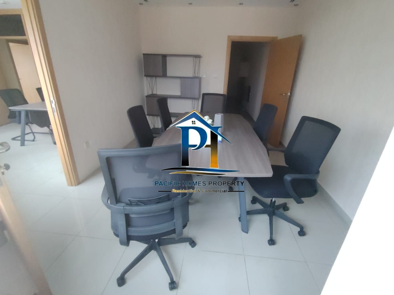 NEAR METRO=CHILLER FREE=OPEN SPACE OFFICE=1255 SQFT=130K=PRIME LOCATION