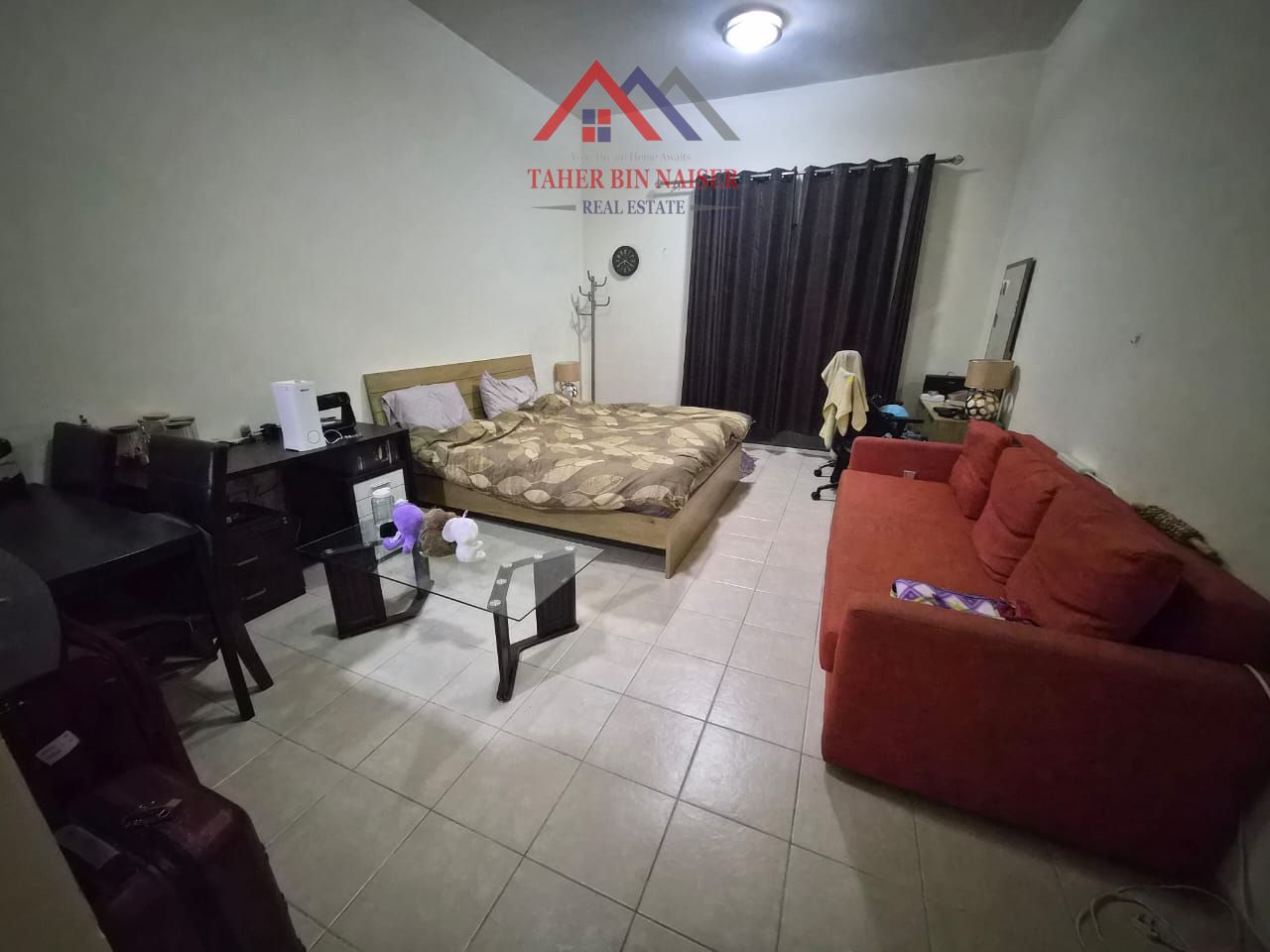 PAY 6000 MONTHLY NEXT TO METRO FULLY FURNISHED STUDIO FOR RENT