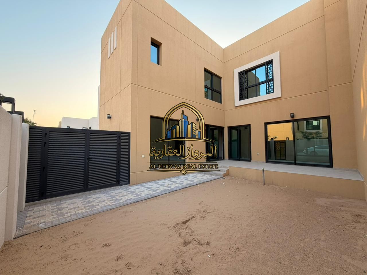 Modern 3 bedroom with maid room