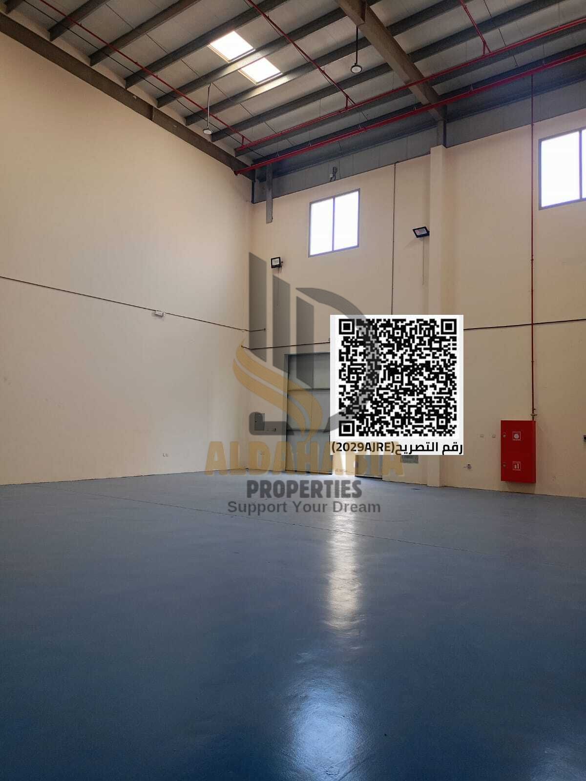 Warehouse for Rent in Umm Al Thuoob Prime Location