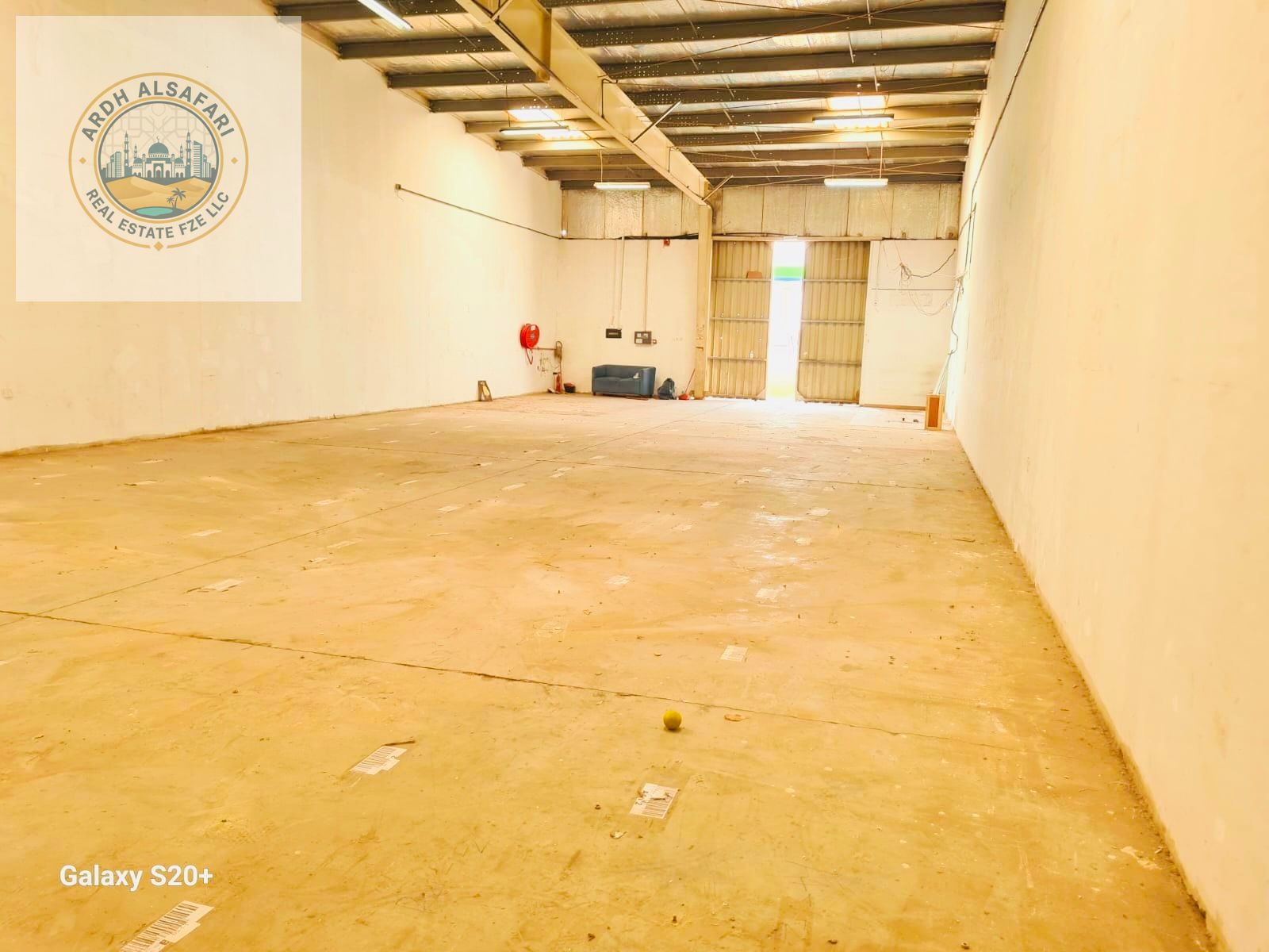 Secure 3,000 sqft Storage Warehouse | Ideal for Industrial Use | 160k 1cheque
