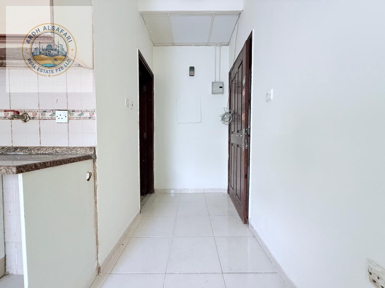 STODIO APARTMENT READY TO MOVE APARTMENT GOOD MANTINACE GOOD LOCATION NEAR TO MUWAILAH PARAK