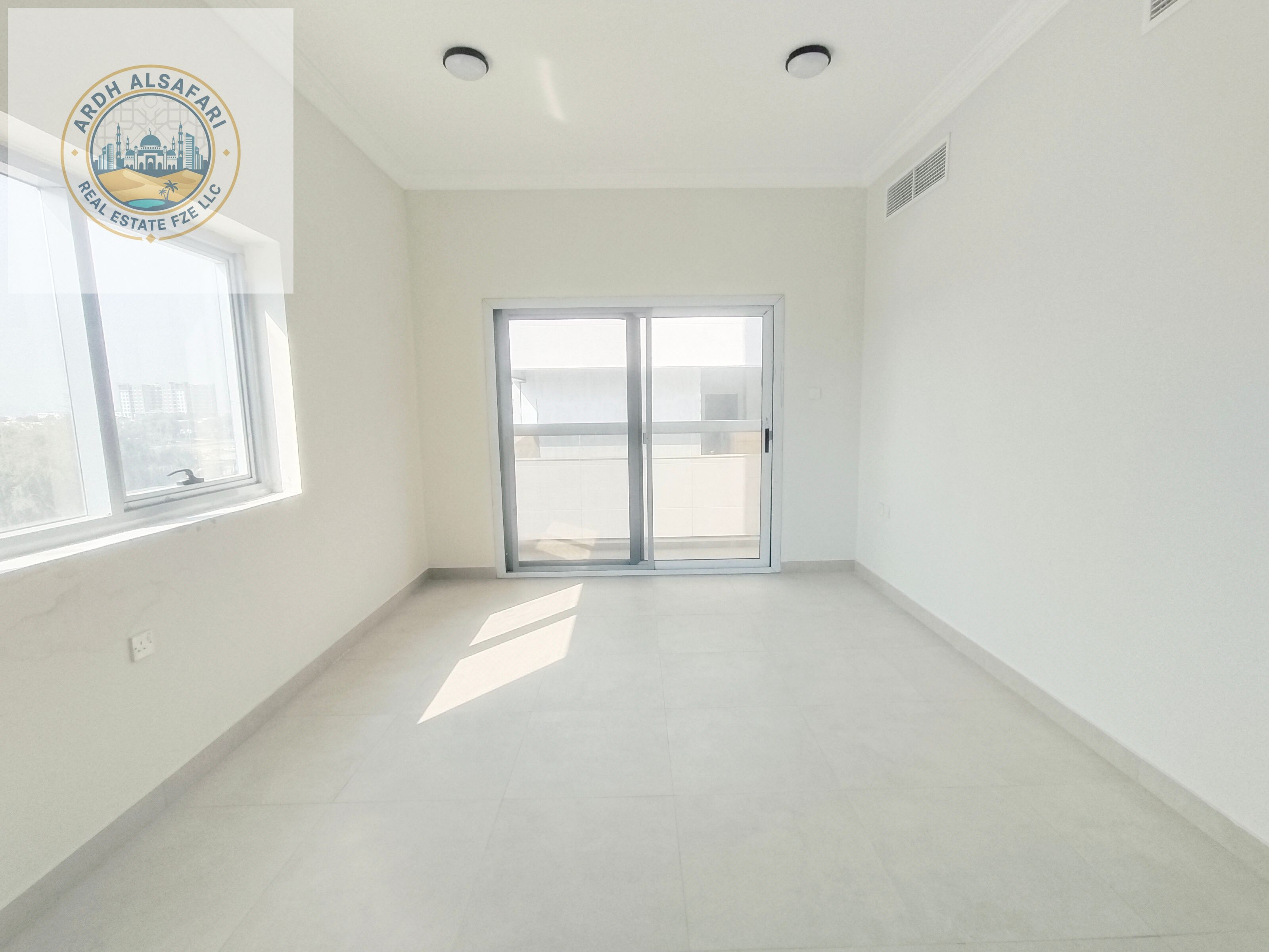 Limited Hot spacious apartment 1bhk for family with balcony in a reasonable price at a prime location