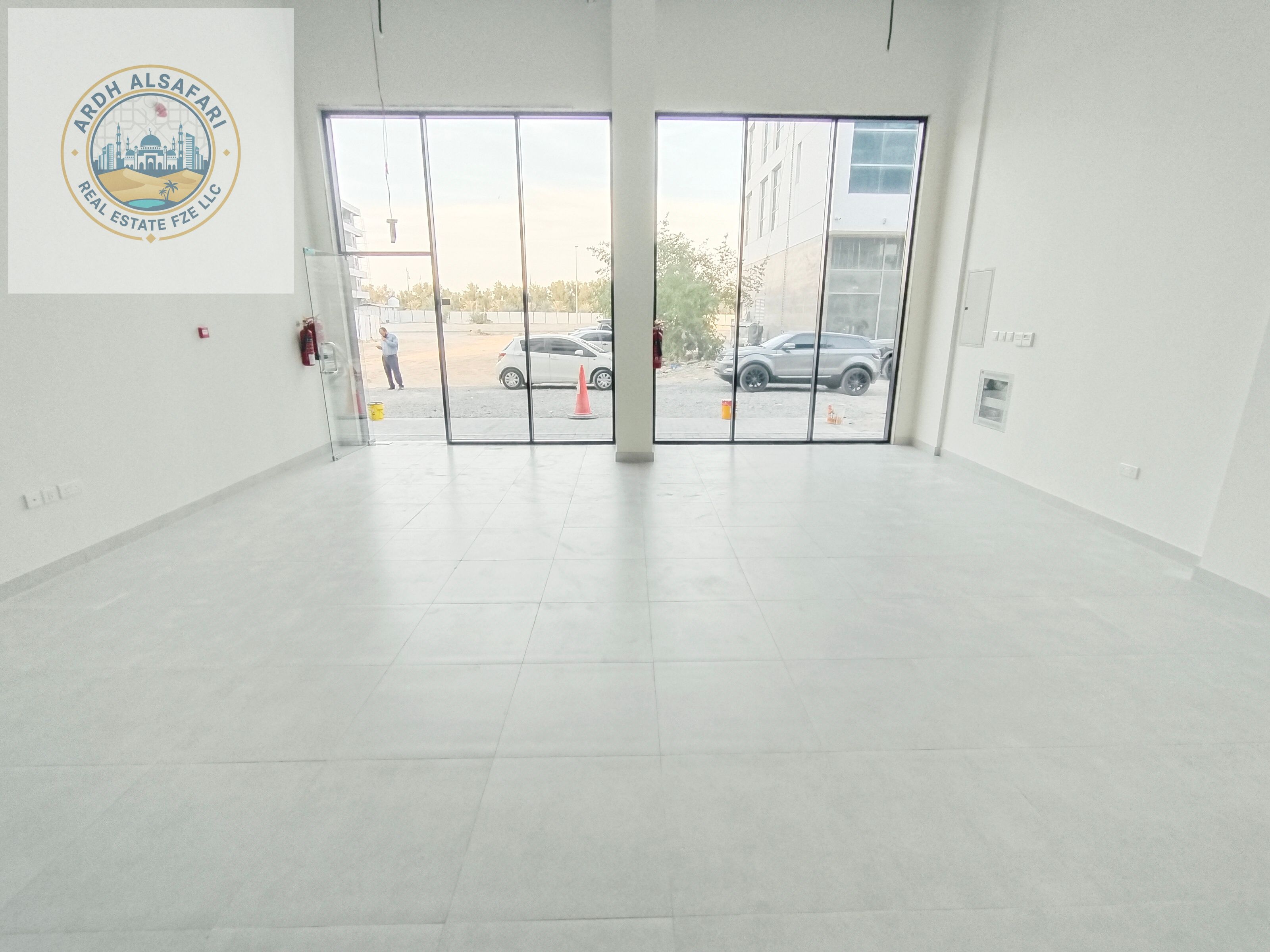 Brand New building limited offer Huge size shop available at a prime location