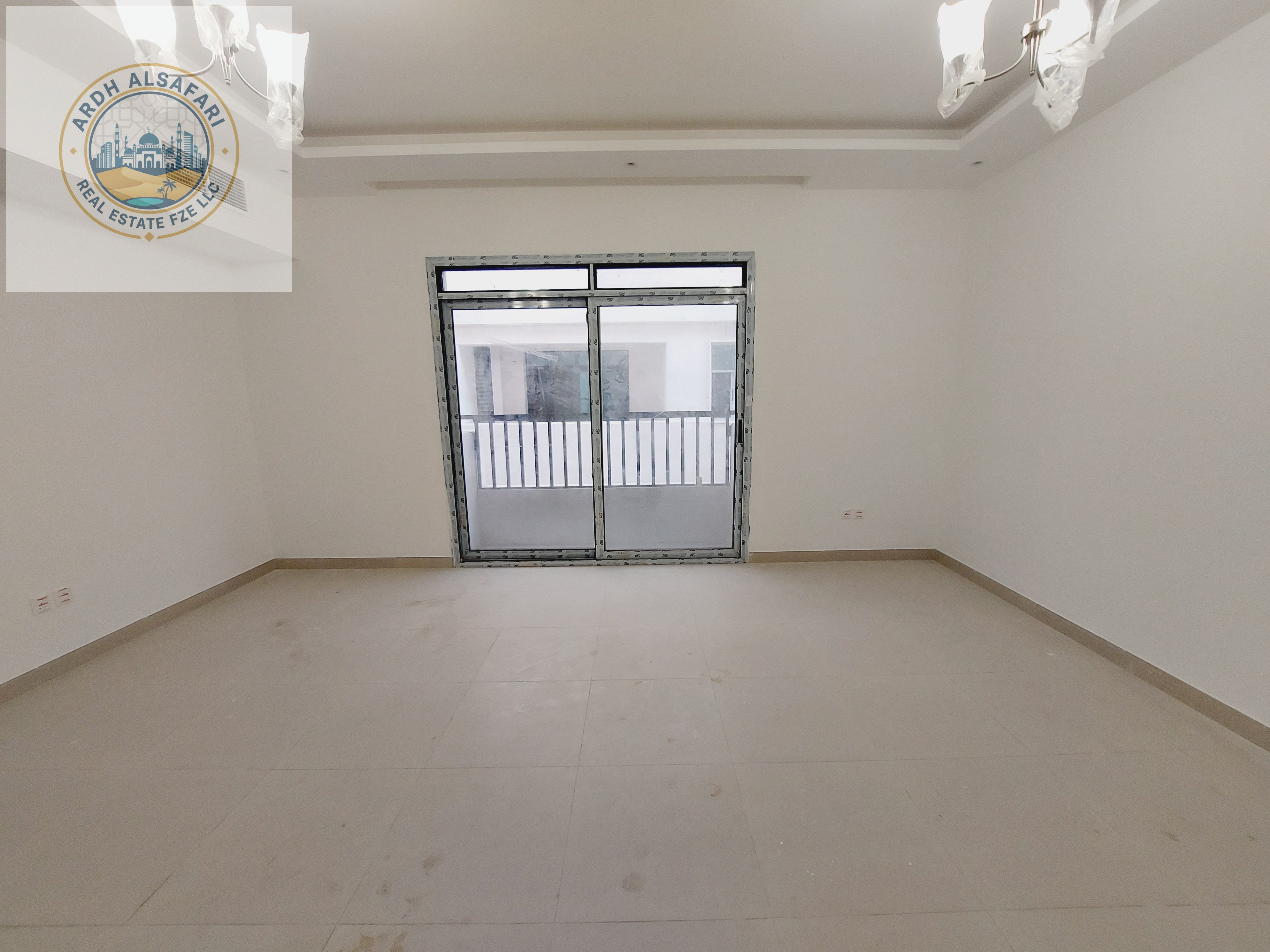 brand new 1bhk Apartment with balcony with 2bathroom with wardrobs only in 40k at ideal location