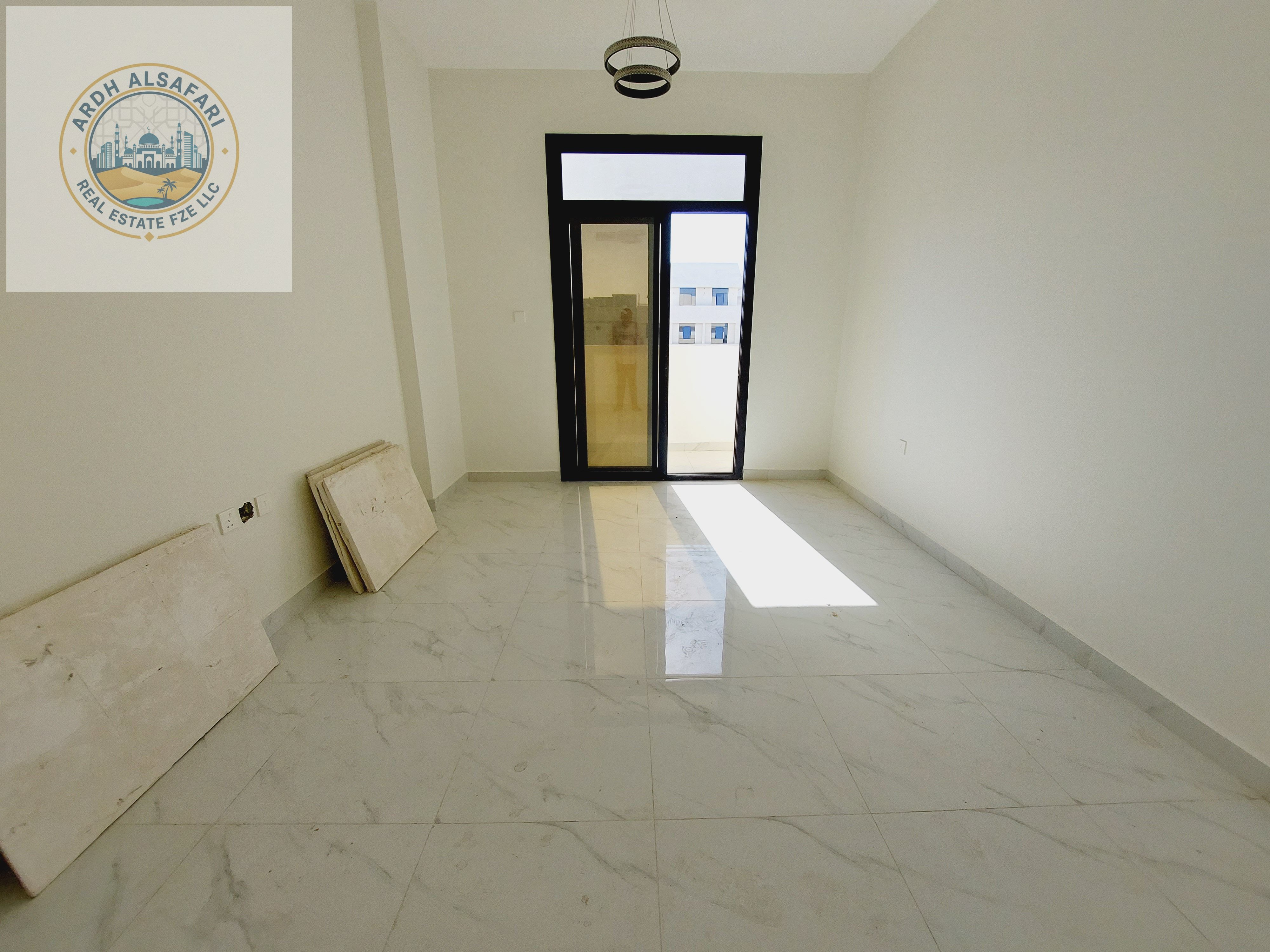 brand new 1bhk Apartment with balcony with 1bathroom only in 42k at ideal location