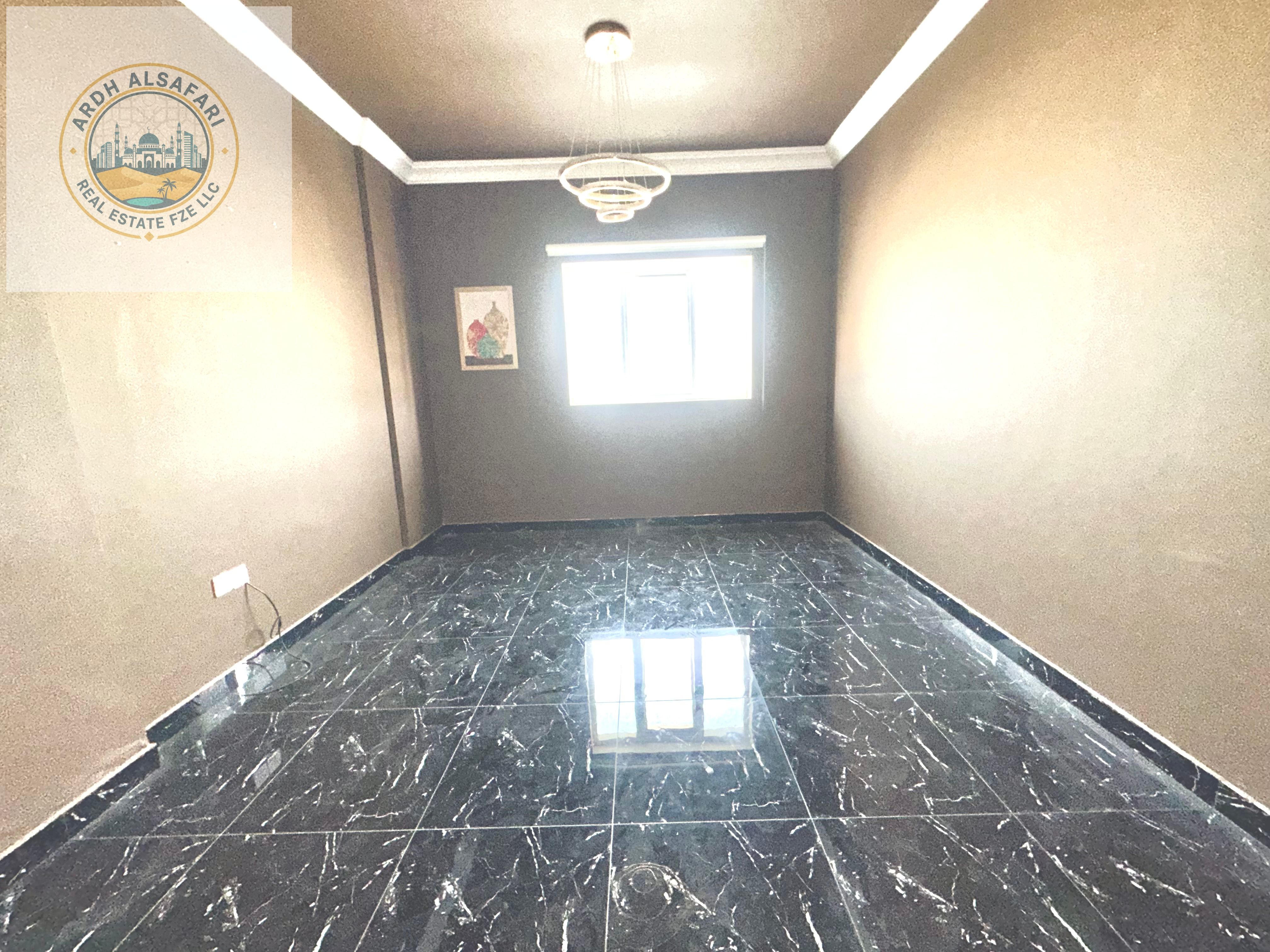 Spacious apartment huge size with master room for family ready to move you come and see hope you like it