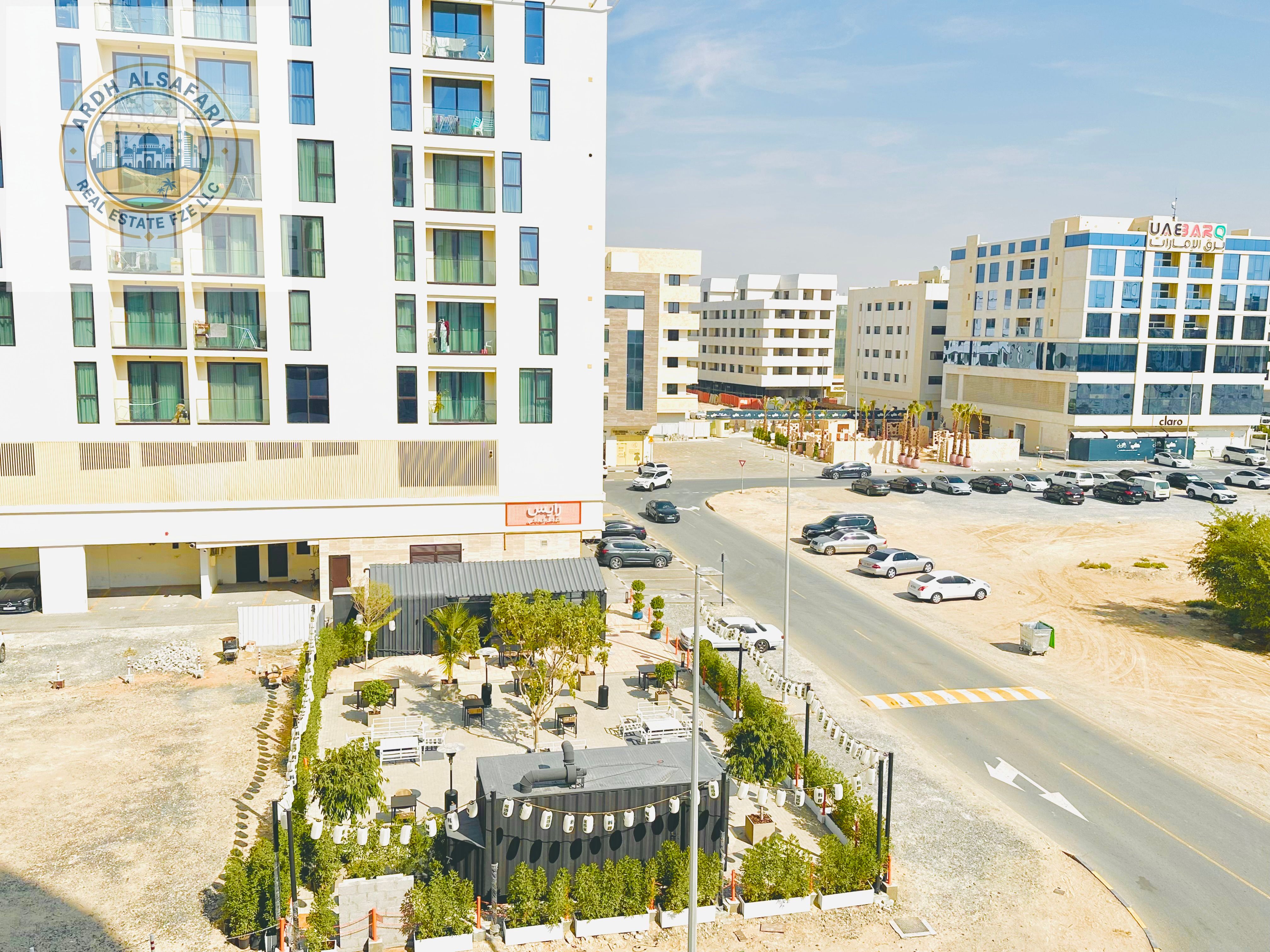 No deposit No commission 12 cheaqes payments with balcony ready to move