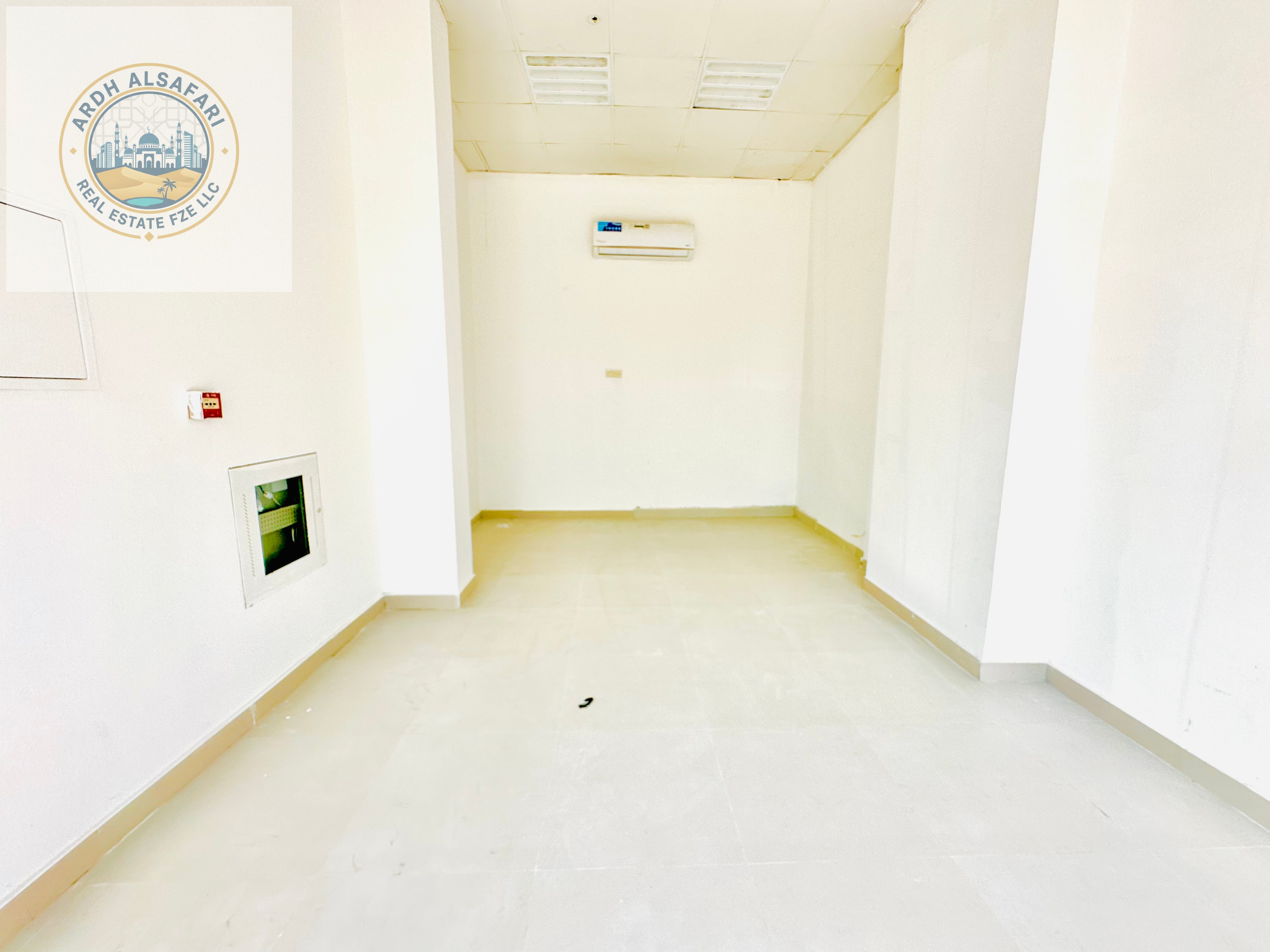 Unique location for new business on road shop available