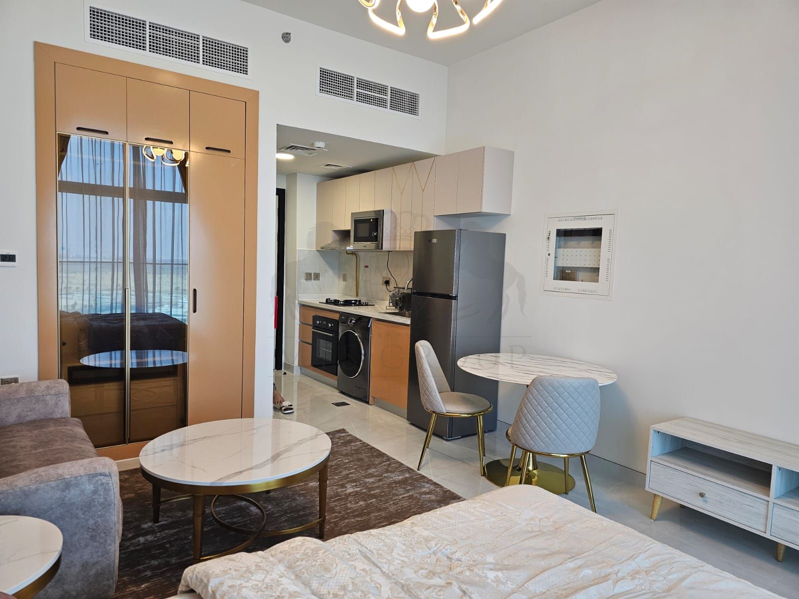 High-View Furnished Sudio | Skyz by Danube