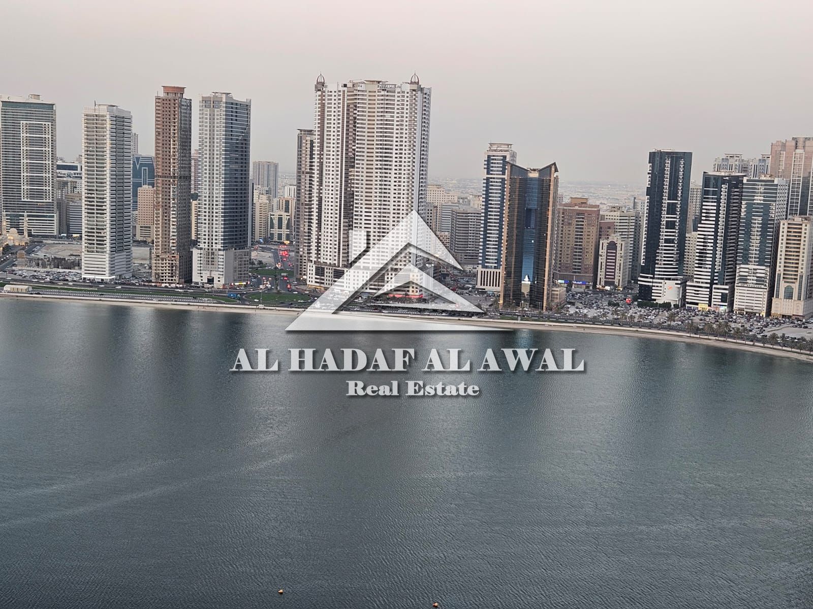 Sharjah, Al Taawun, Al Mamzar, Palm Tower 1, on Al Mamzar Corniche