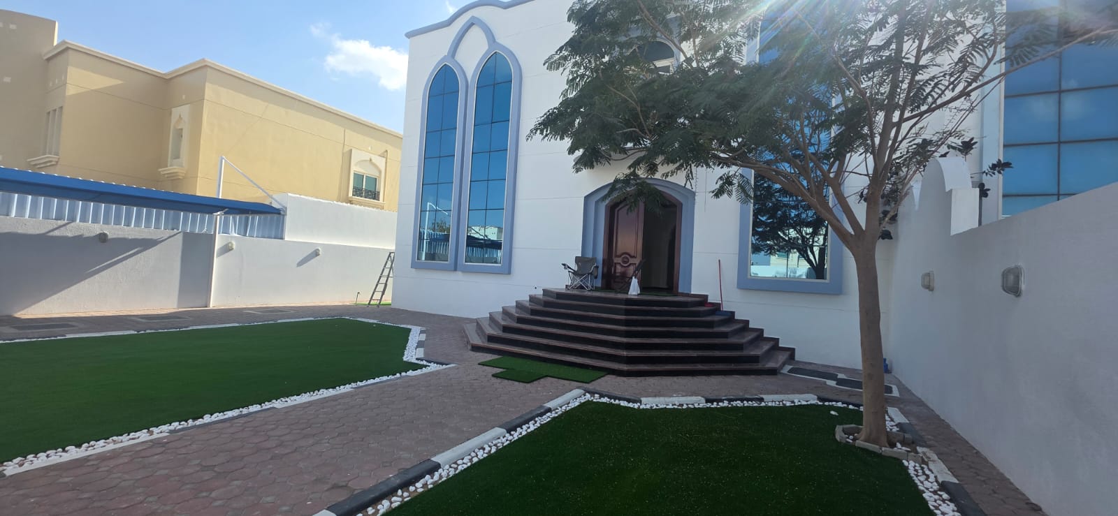 ***Available Spacious 4Bhk Duplex Villa in Al Azra***