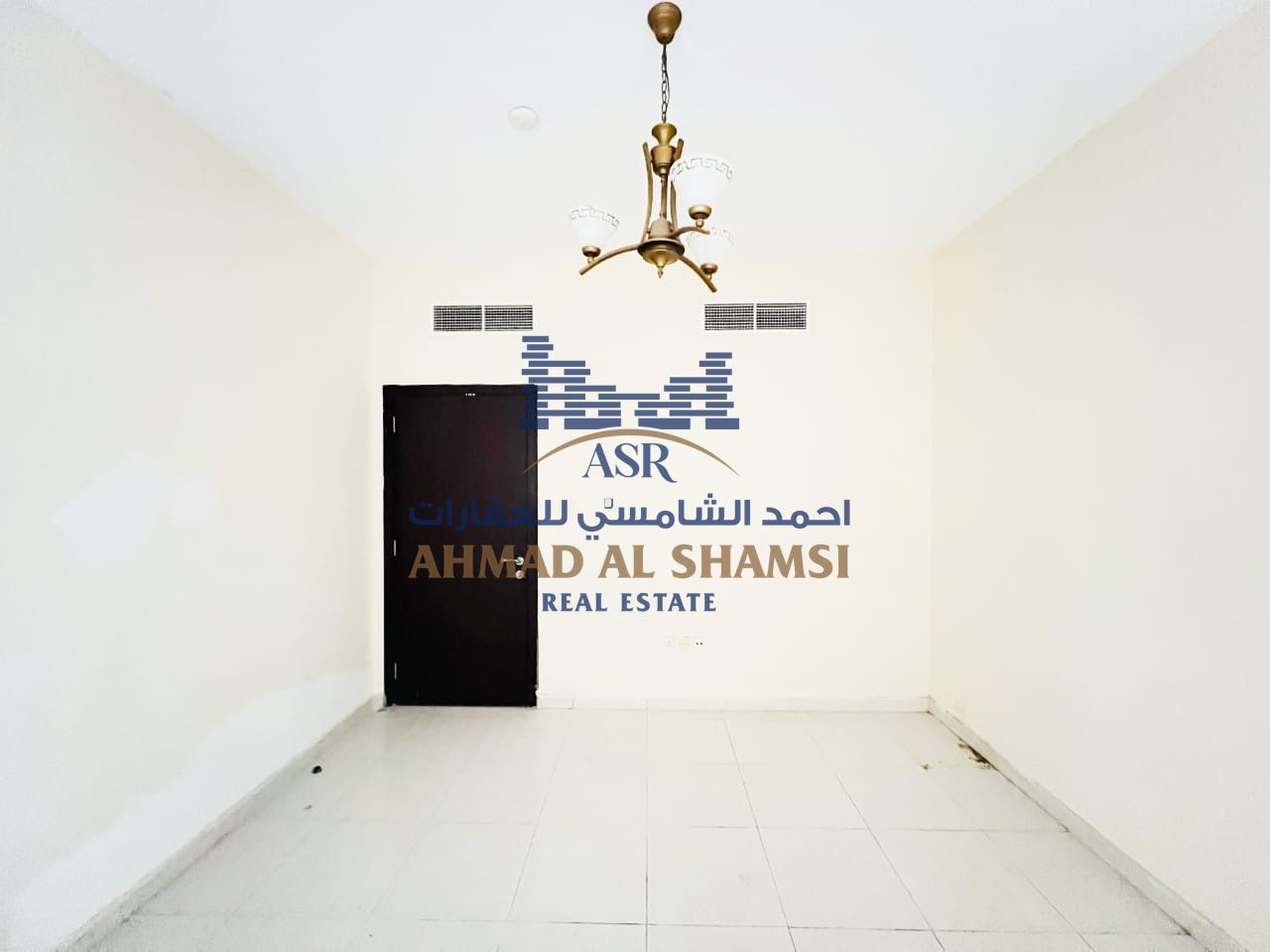 Hot Deal|| Specious 1 BR || Gym And Pool Free || Parking Free || Easy Access To Dubai||
