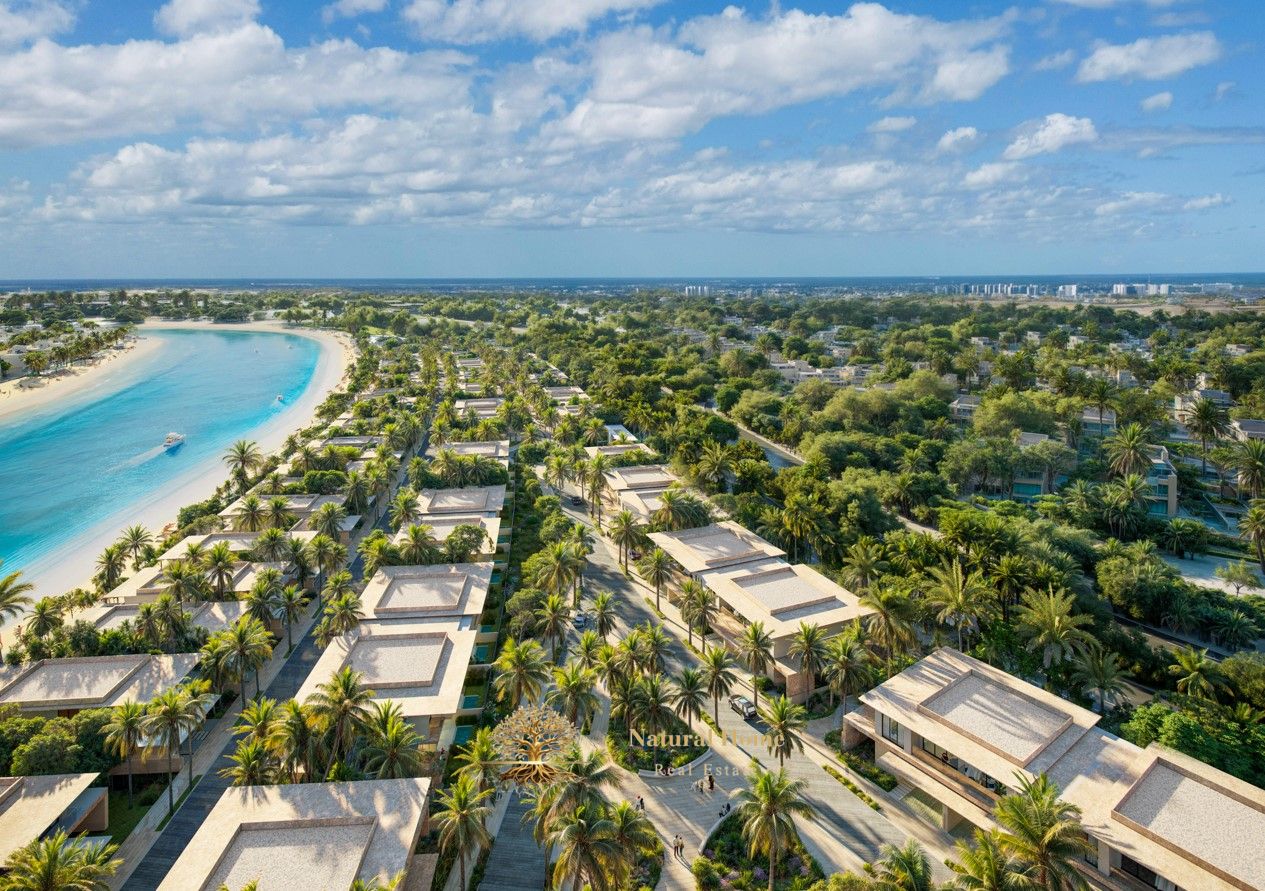 "A gateway to privacy and beauty: a 4-bedroom townhouse in The View Island, with sea views and an unbelievable price. "