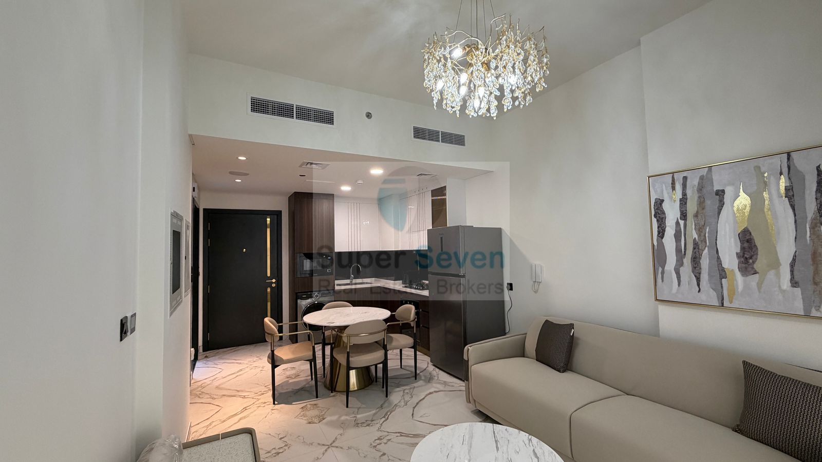 FULLY FURNISHED || VACANT || OUTSIDE VIEW