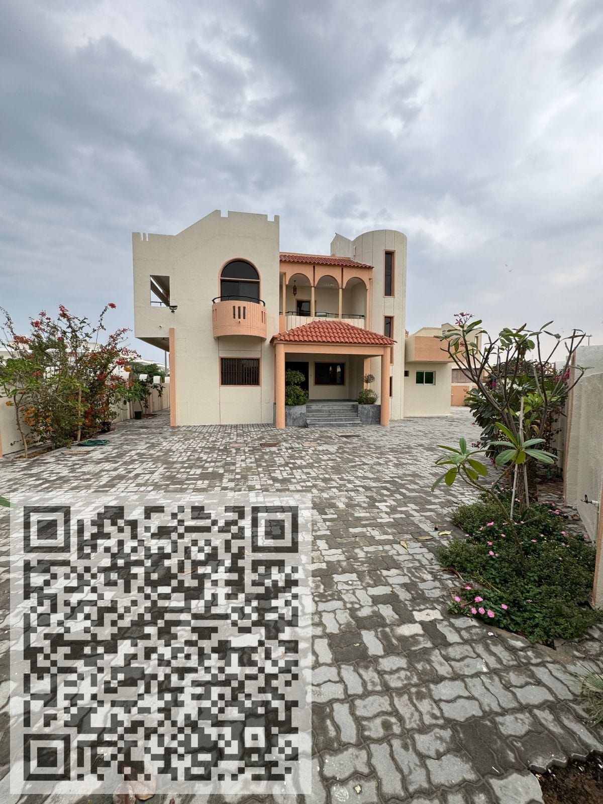 Residential & Commercial Villa for Rent – Al Riffah