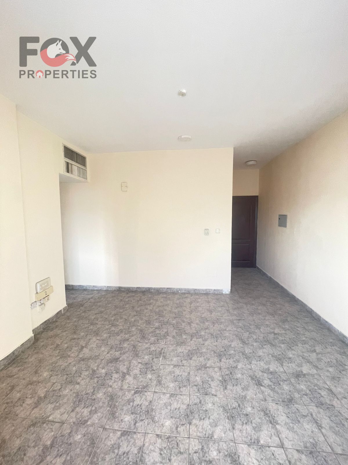 Payment facilities, close to all services, practical design and comfortable spaces