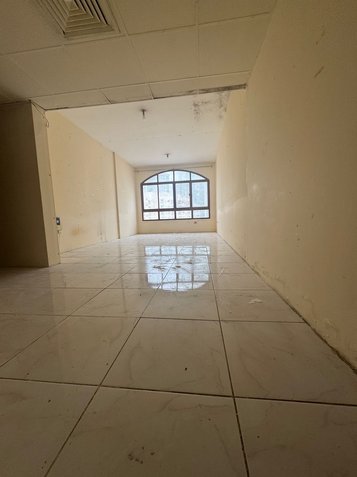 3 Bedroom Hall Apartment for Annual Rent – Al Majaz 2, Sharjah