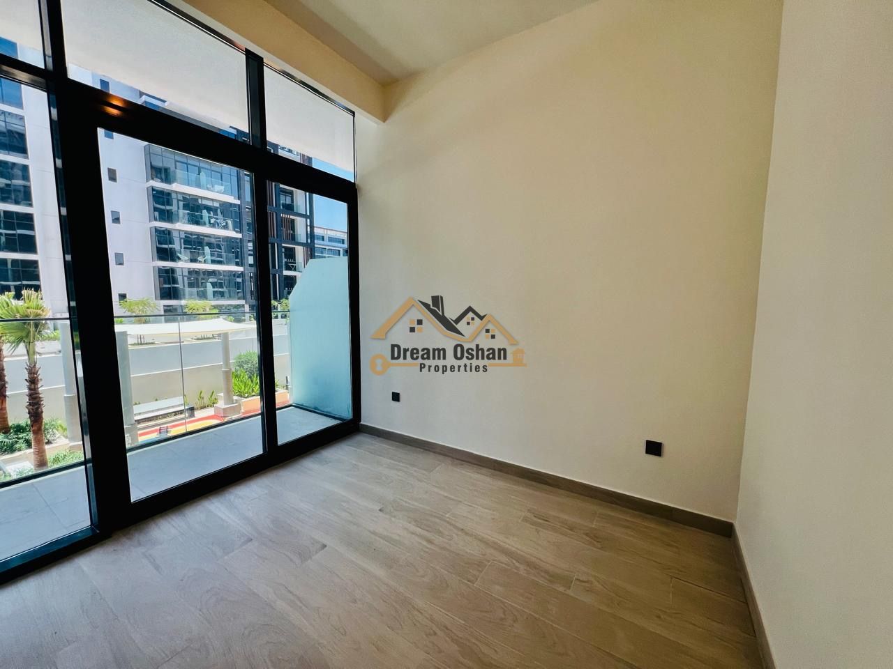 Fully Furnished With All Bills On High Floor