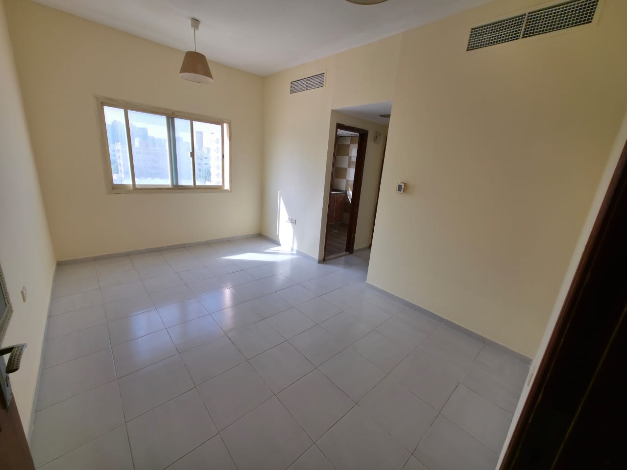 Rent an apartment at the best price in a vibrant area of Al Rashidiya, next to Nesto Ajman