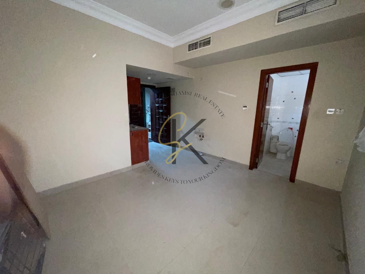 Spacious Unfurnished Studio Apartment for Rent in Muwailah, Sharjah | Prime Location | 450 Sqft | All Amenities Included