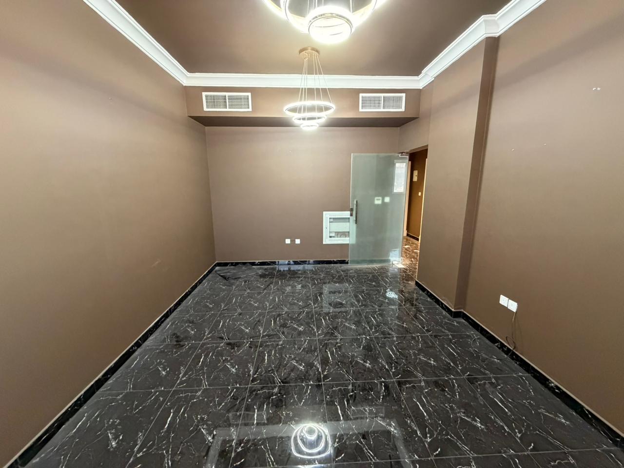 Luxury and Lavish 1Bedroom Apartment 2Washroom Good Location Available