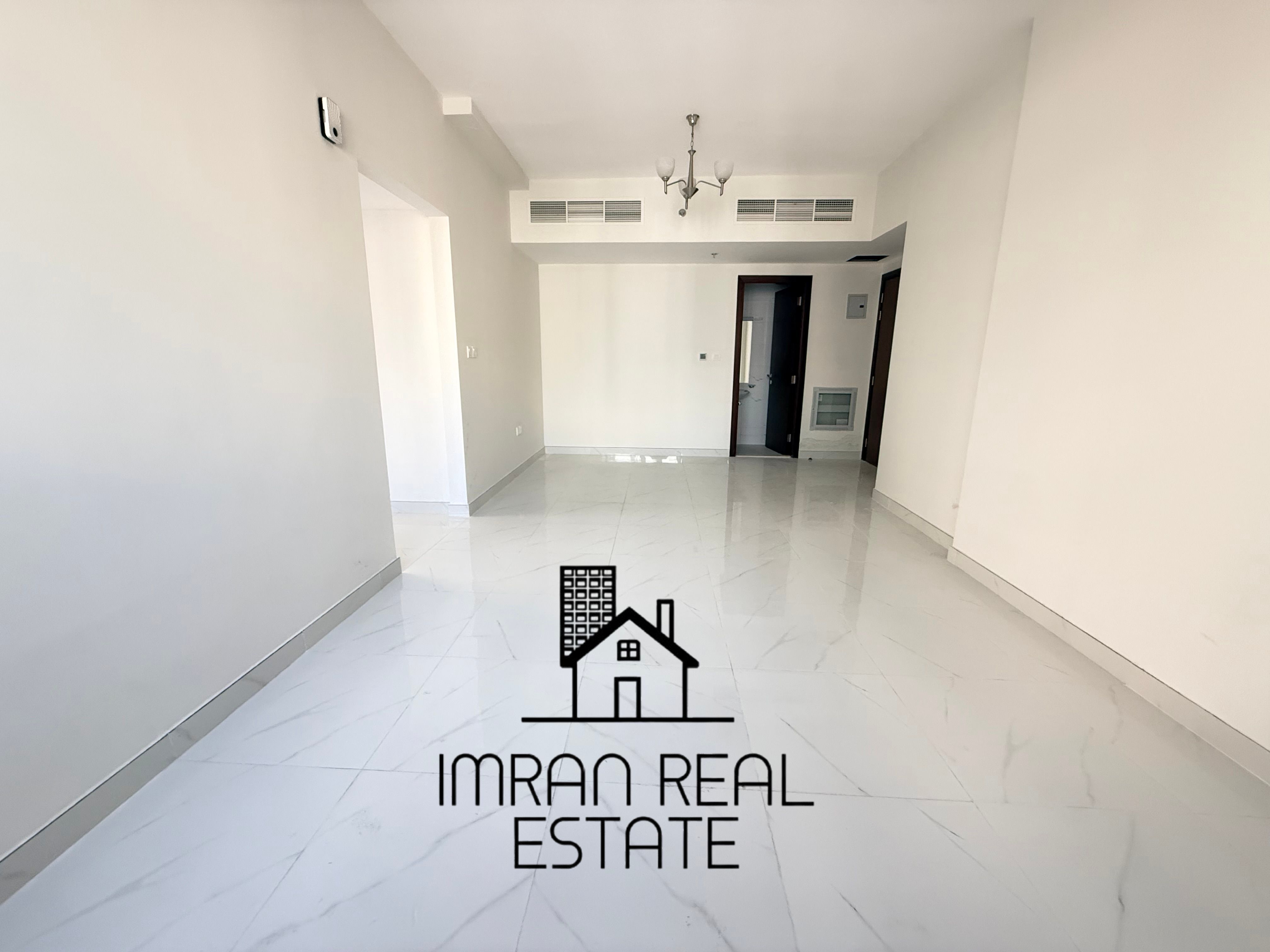 Bright & Spacious 1 BHK| | Wardrobes | Well-Maintained Family Building