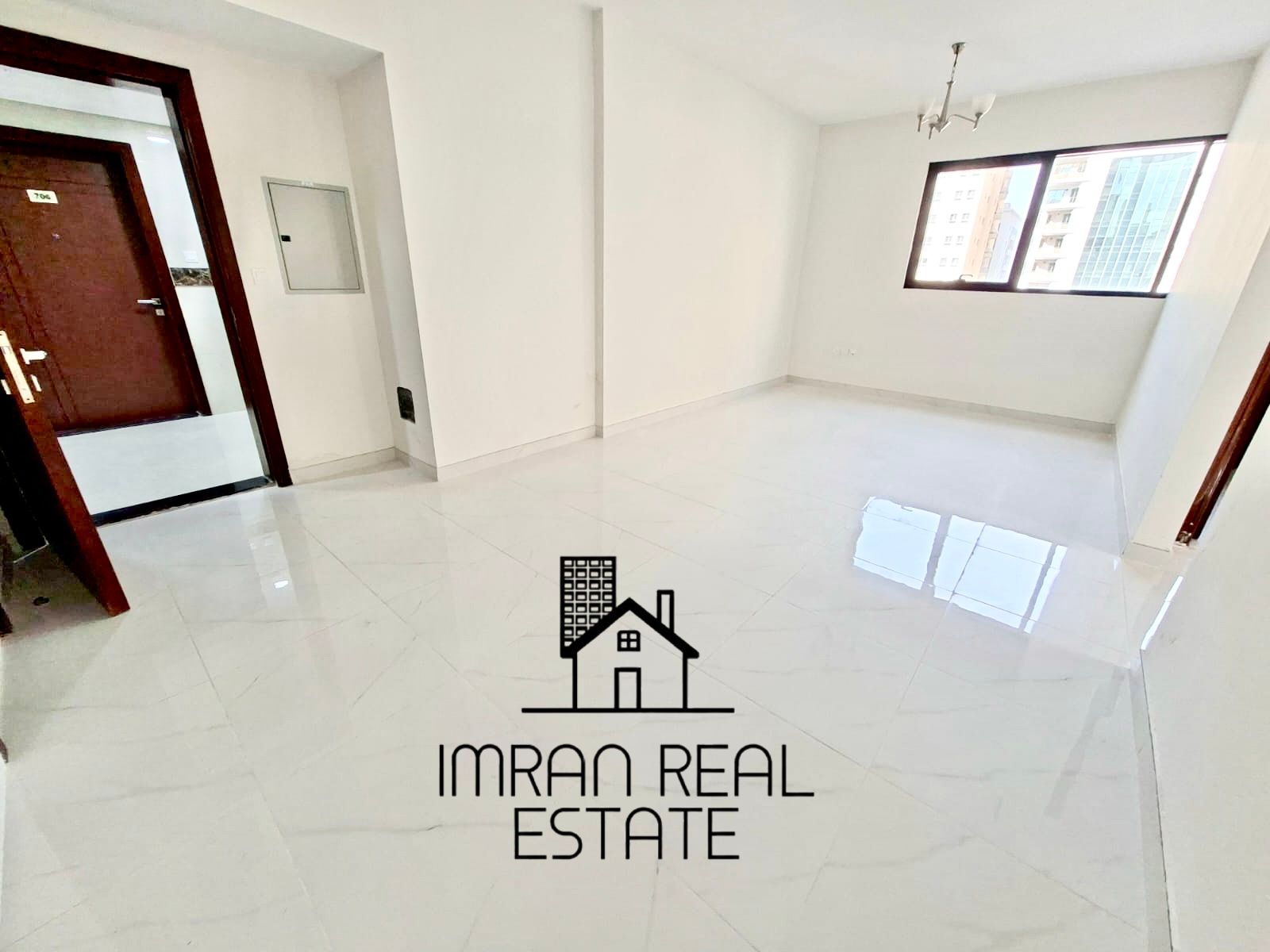 Brandnew 1BHK Spacious Size Balcony Wardrobes Open View Ready