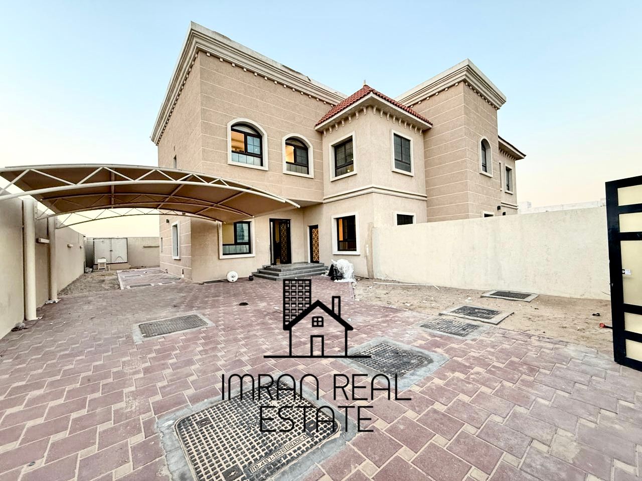 Offer Spacious Size 5BR Corner Twin Villa Ready to Move