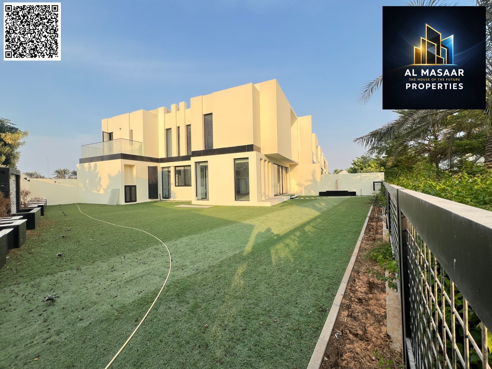 Corner villa, 6200 sq ft, price includes electricity, water, and air conditioning, ready for immediate occupancy.