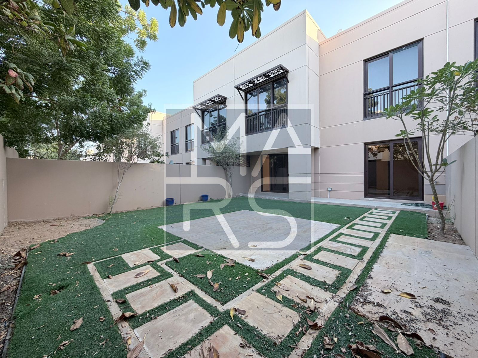 Prestigious Community – Zahia Villas with Elegant Emirati Design.