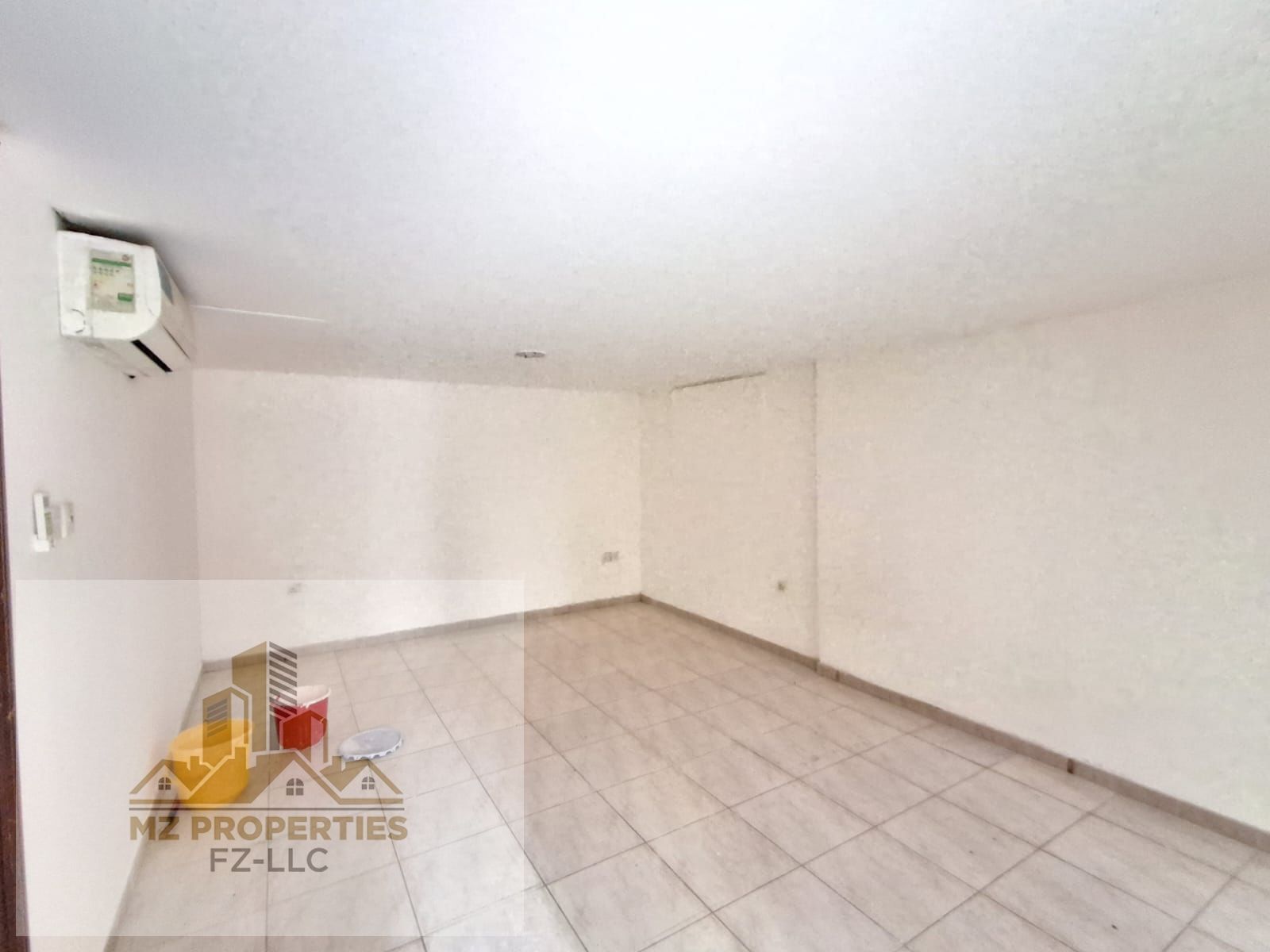 Hot offer for bachelor very big studio