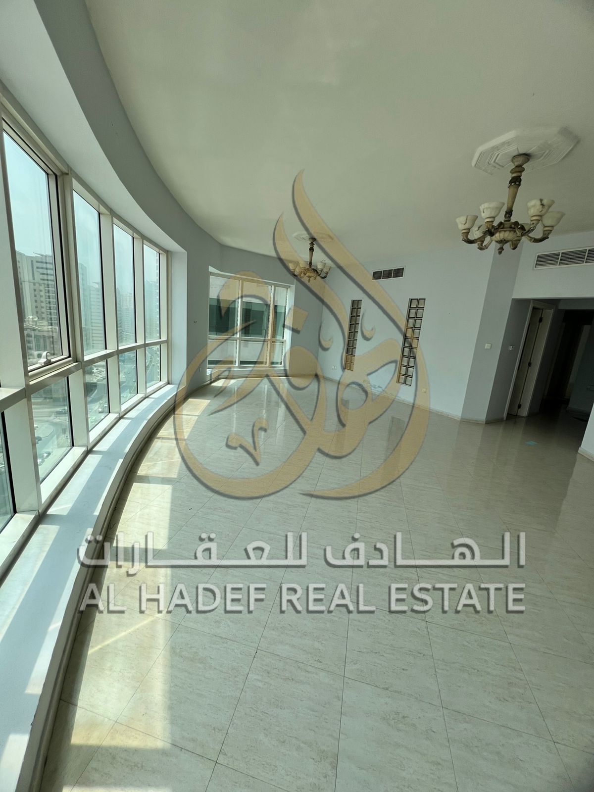 A spacious and well-designed apartment offering maximum comfort and privacy , perfect for families seeking a quiet and upscale living environment.