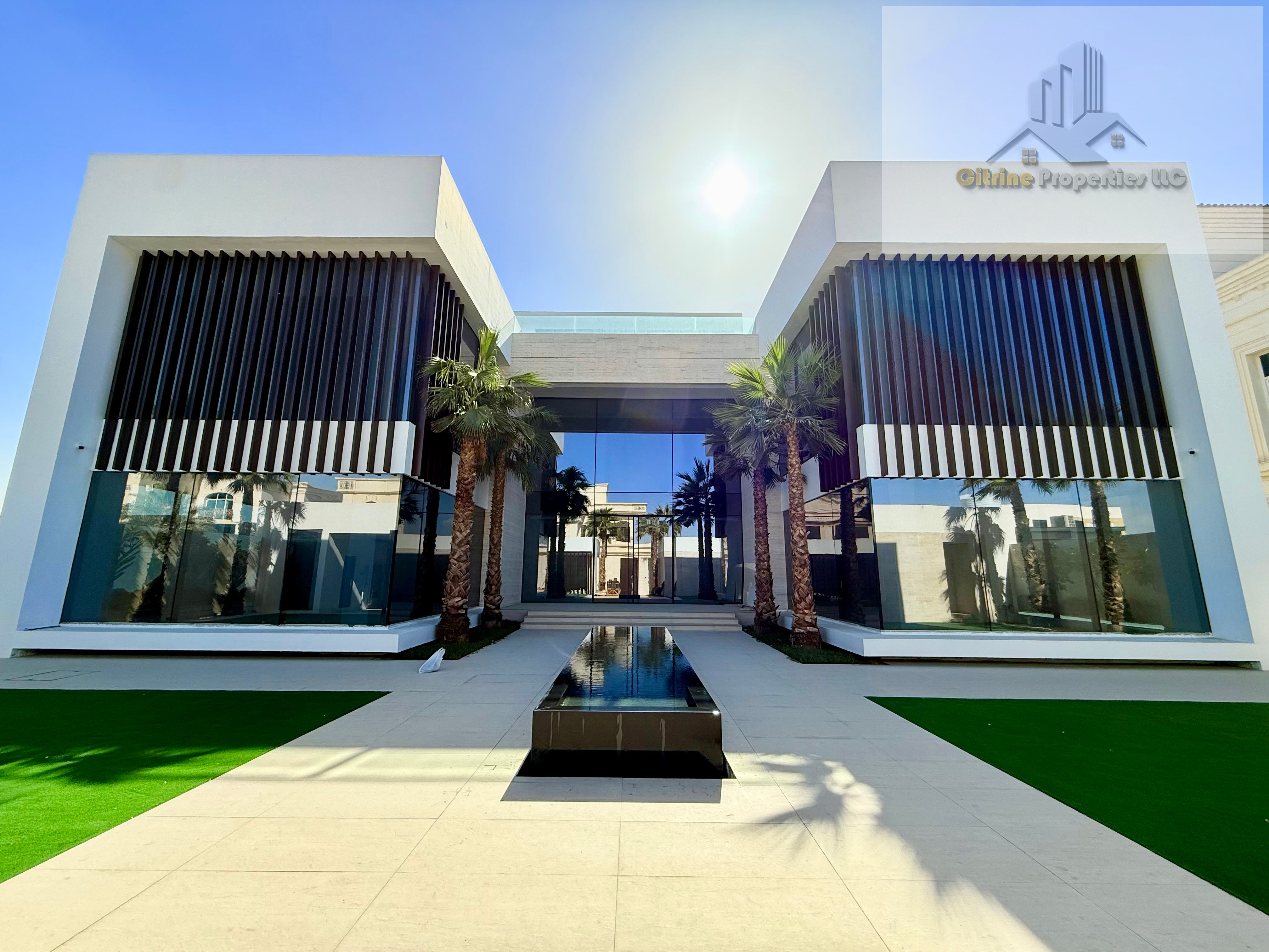 Luxurious Villa | Garden Area | Outside Majlis