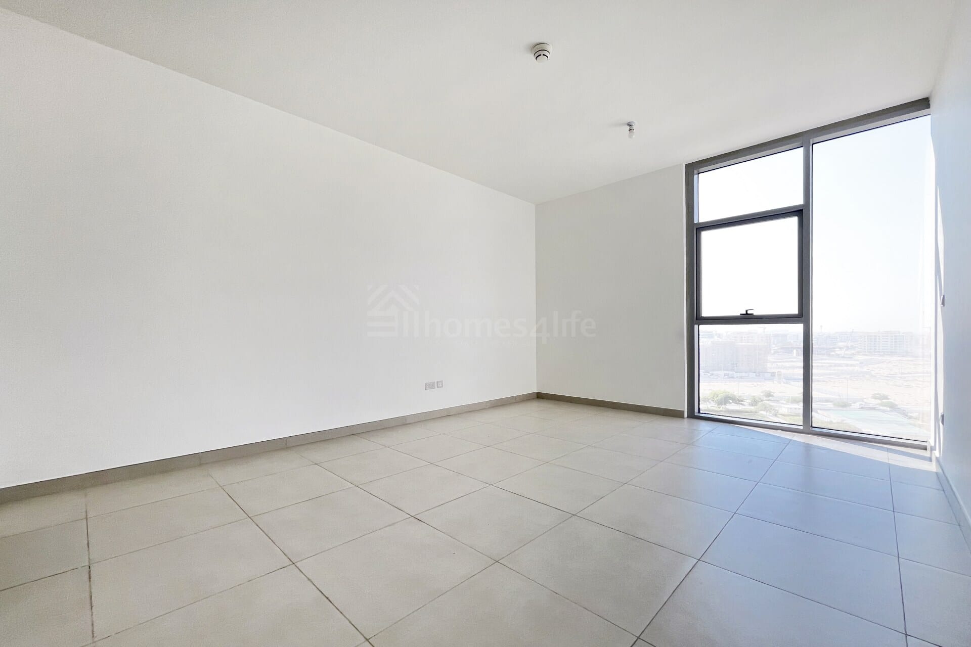 BIGGEST Unit | Next to Park & Cafe |Mint Condition