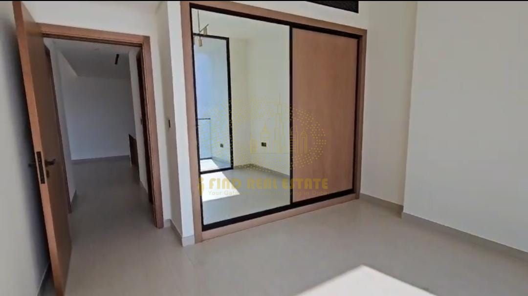MODERN ELEGANCE | PRIME JVC ADDRESS