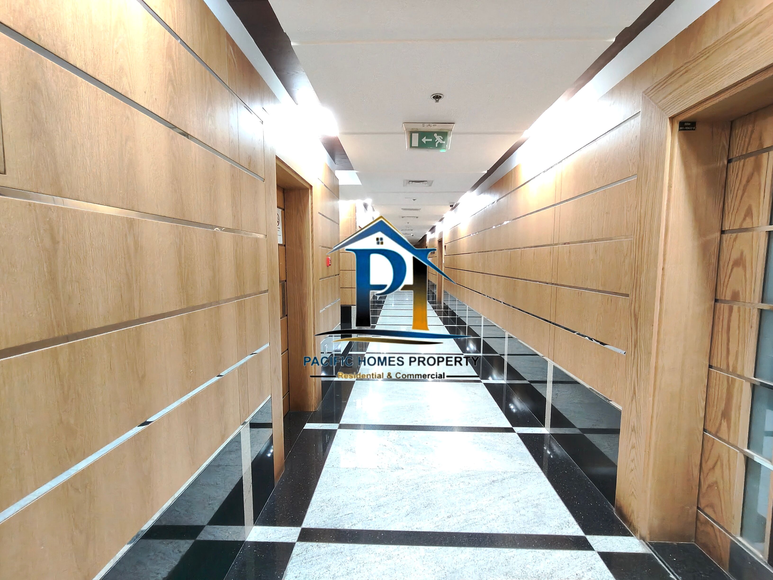 "" CHELLER FREE "" SPACIOUS OFFICE PRIME LOCATION ONLY FOR 130K CALL NOW MR FARHAN.