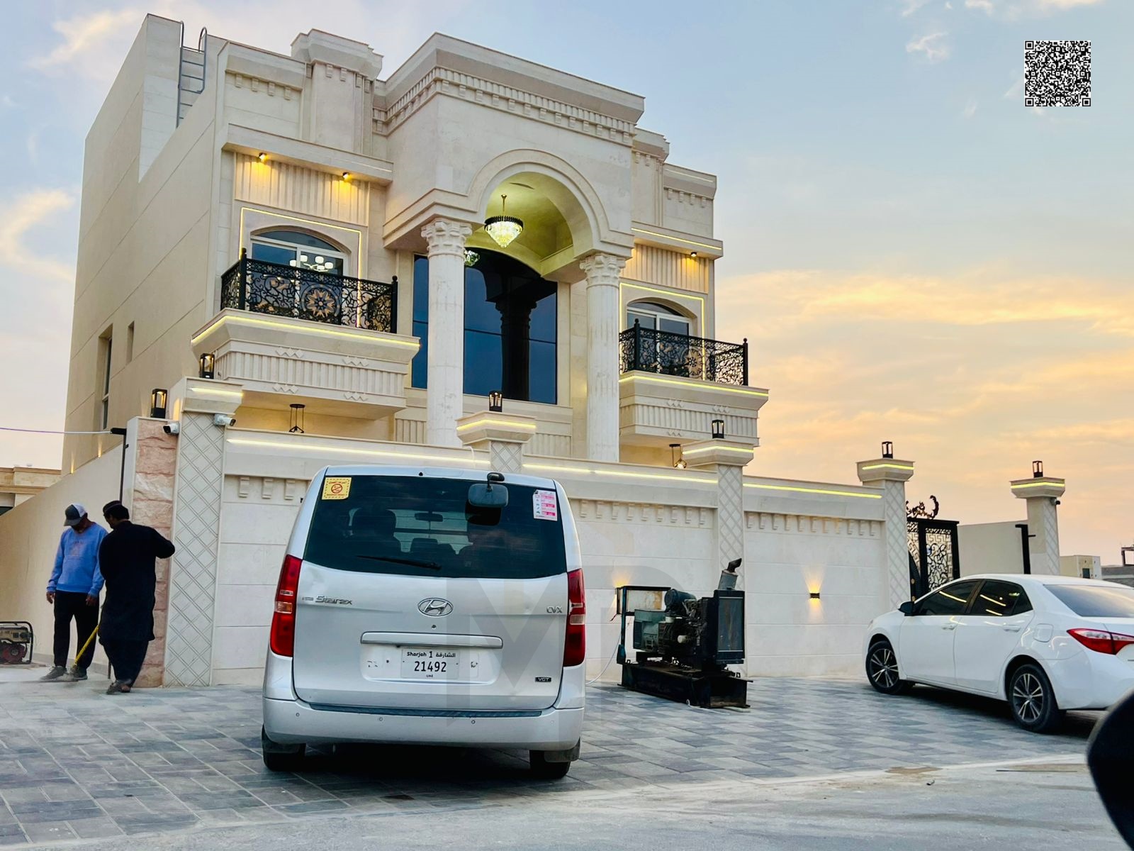 A distinctive villa close to all services and the mosque, with a private pool, providing a comfortable and elegant lifestyle.