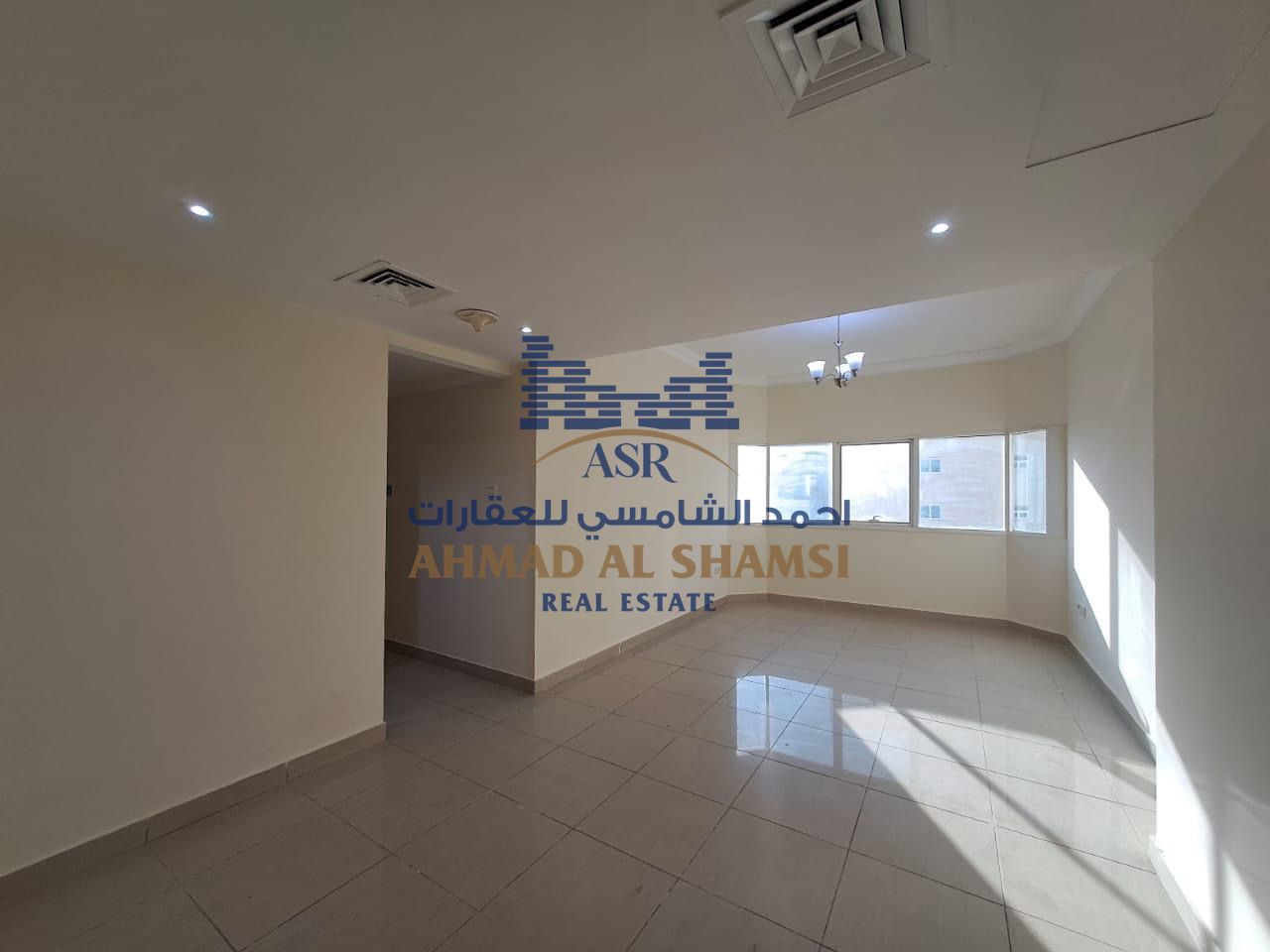 Specious 2 bhk apartment || with wardrobe || close to Dubai Sharjha border || Family building