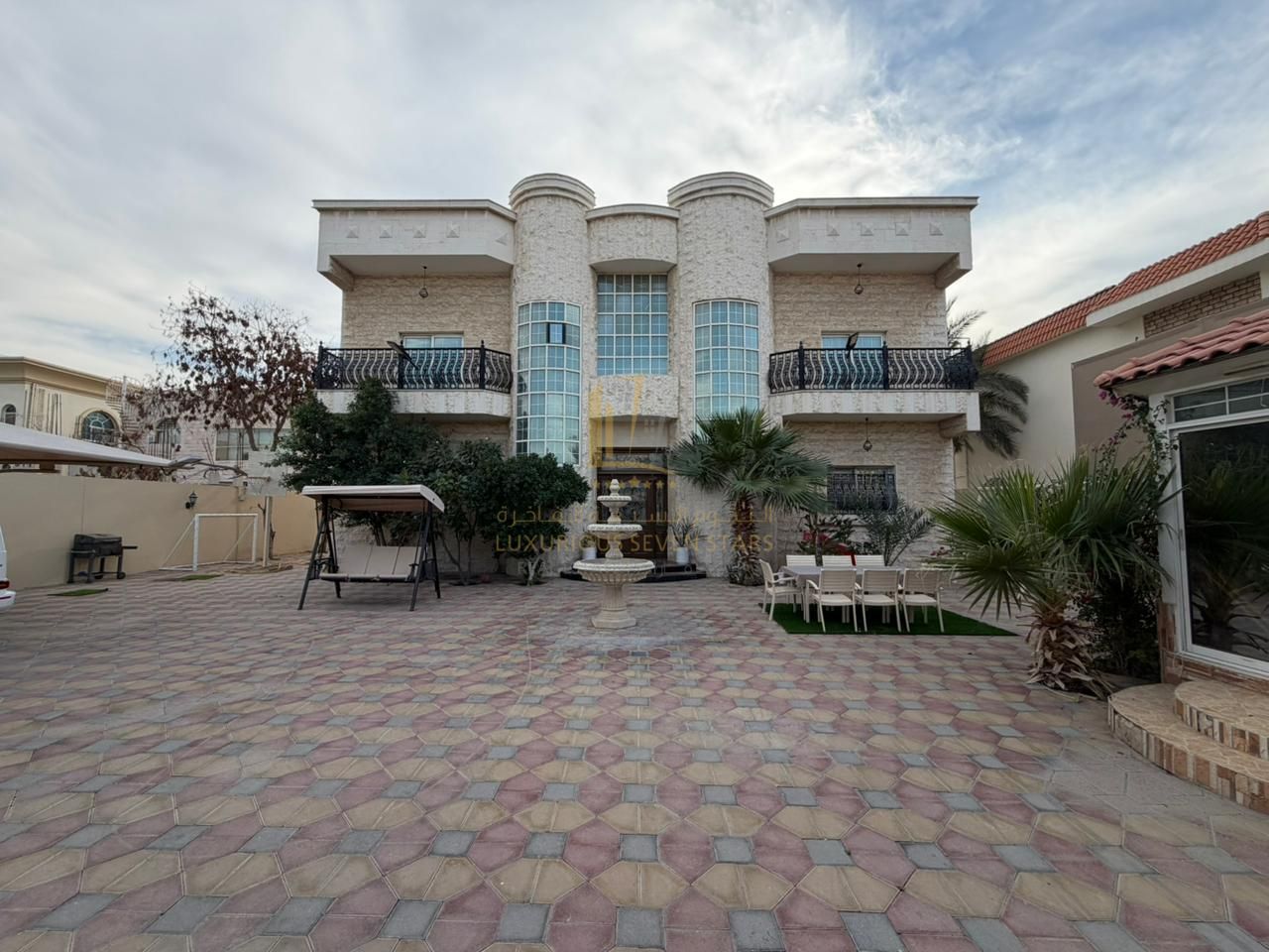 Distinctive Villa for Sale in Al Falaj Area