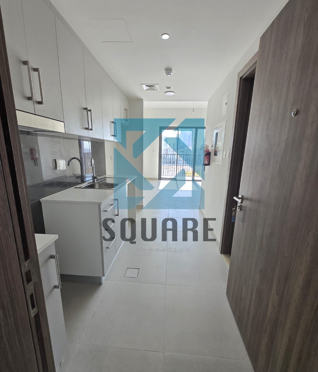 LUXURY STUDIO -BRAND NEW - Partial Sea View